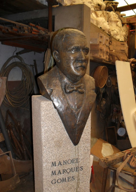 Escultor Daniel Silva